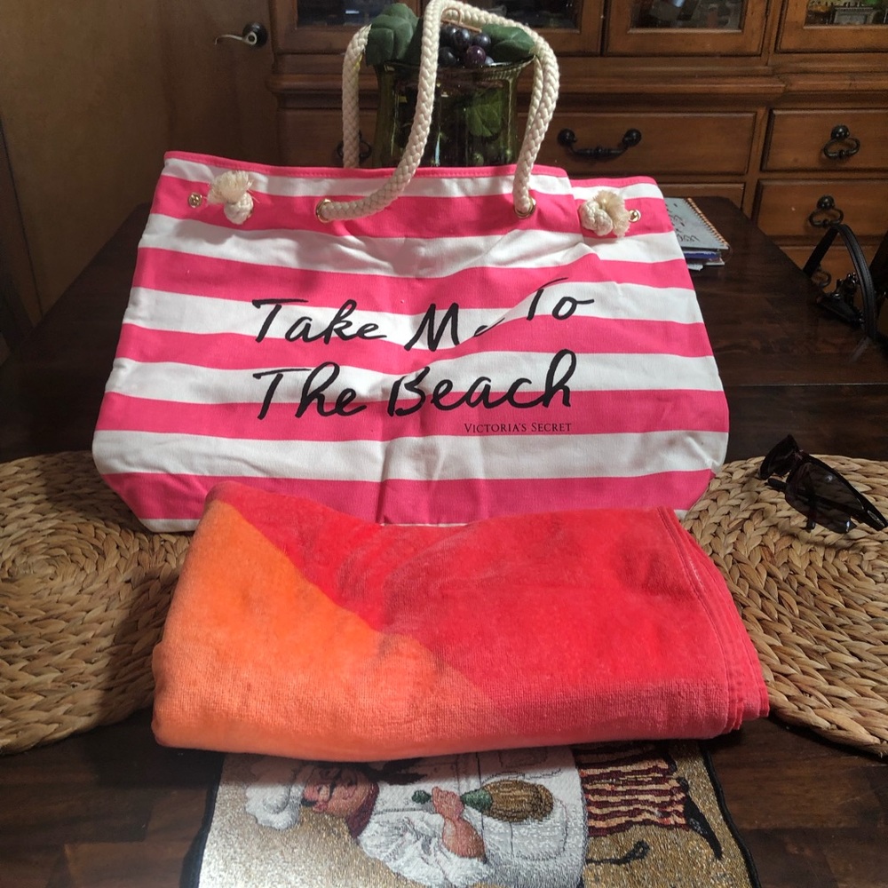 Beach tote and towel SOLD